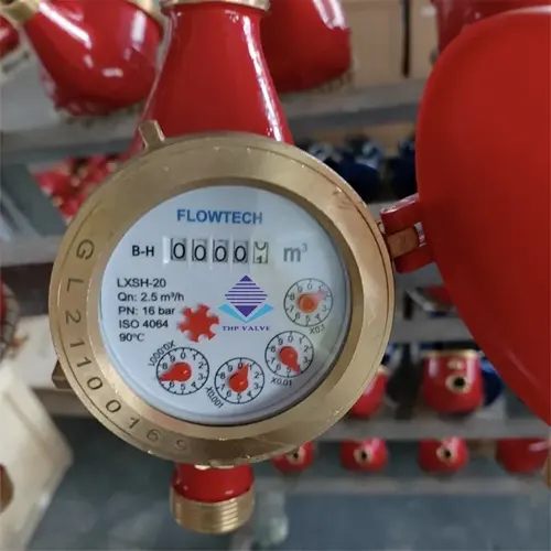 Đồng hồ nước nóng lắp ren được dùng trong hệ thống ống công nghiệp và dân sự 
